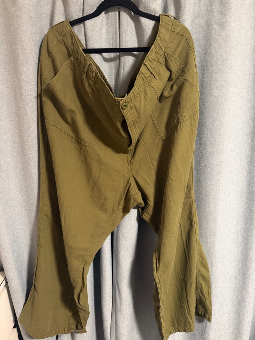 Good American - Martini Olive Green Linen Pants - Size 22
